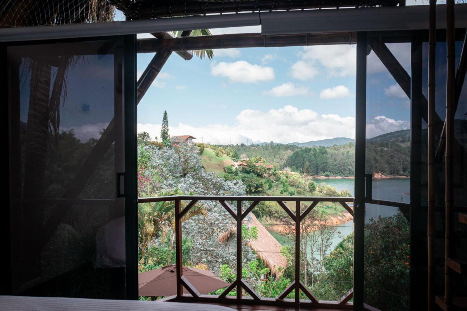 Ibuku Hotel Guatape - Chalets Bagian luar foto