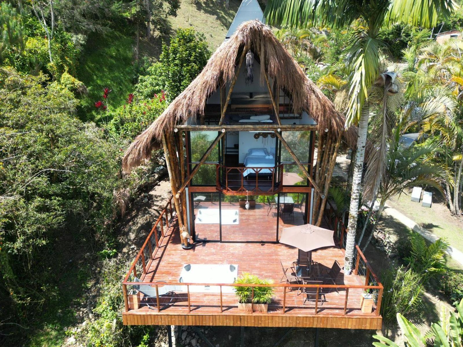 Ibuku Hotel Guatape - Chalets Bagian luar foto