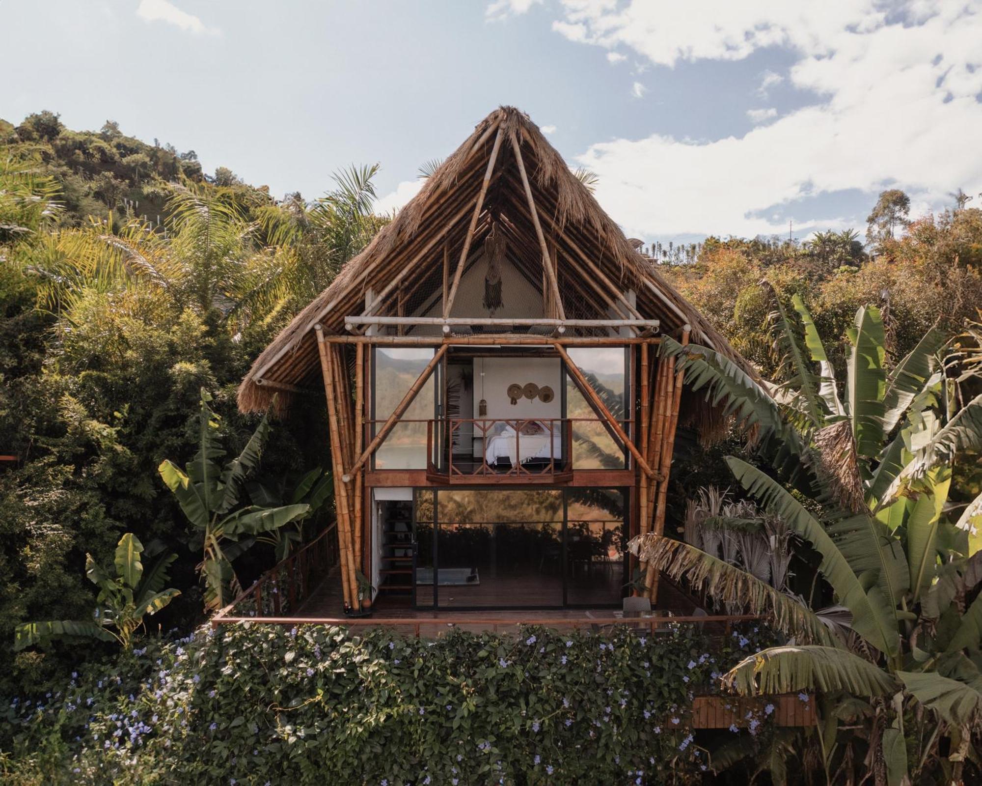 Ibuku Hotel Guatape - Chalets Bagian luar foto