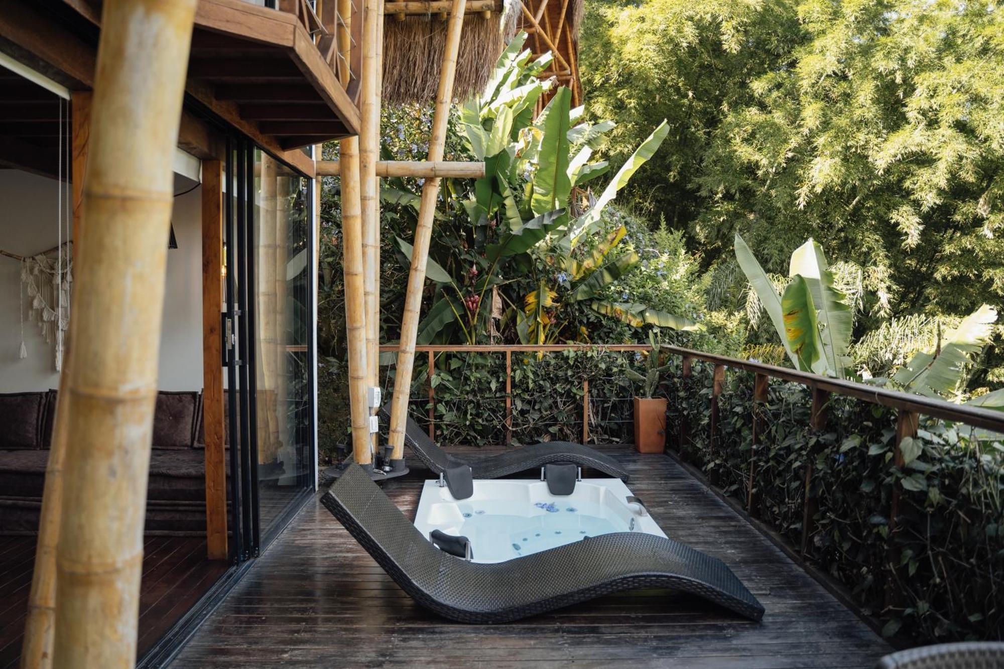 Ibuku Hotel Guatape - Chalets Ruang foto