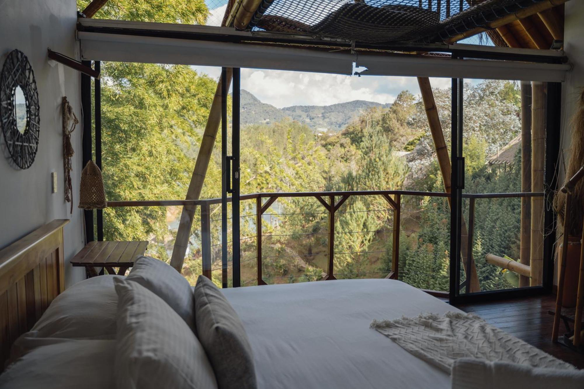 Ibuku Hotel Guatape - Chalets Ruang foto